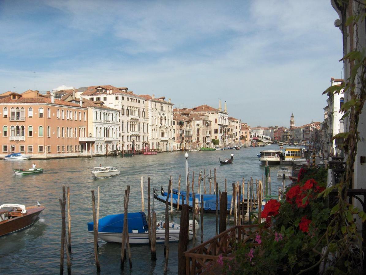 Suite con Terrazza e Vista Canale